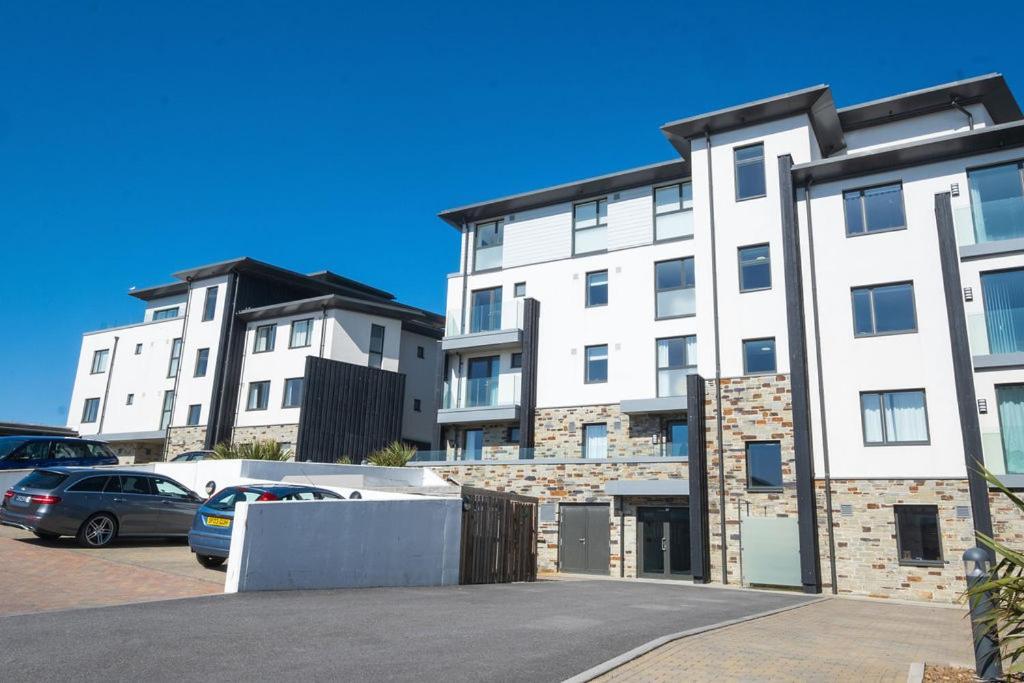 Luxury Beach Apartment Perranporth Extérieur photo